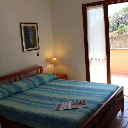 Confortevole Trilocale Con Vista Mare A San Pasquale, Sardegna سان باسكوالي