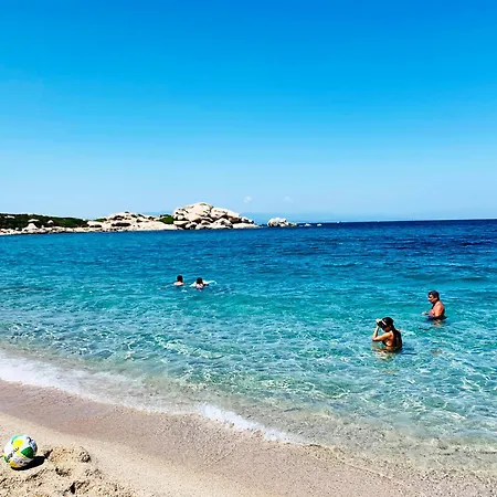 Confortevole Trilocale Con Vista Mare A San Pasquale, Sardegna