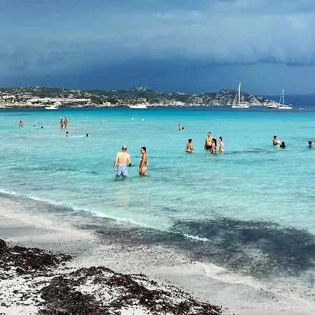 Confortevole Trilocale Con Vista Mare A San Pasquale, Sardegna Nyaraló