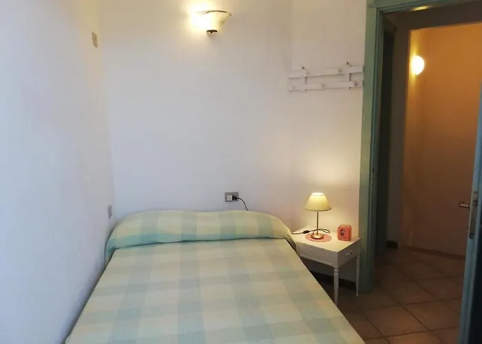 Confortevole Trilocale Con Vista Mare A San Pasquale, Sardegna *