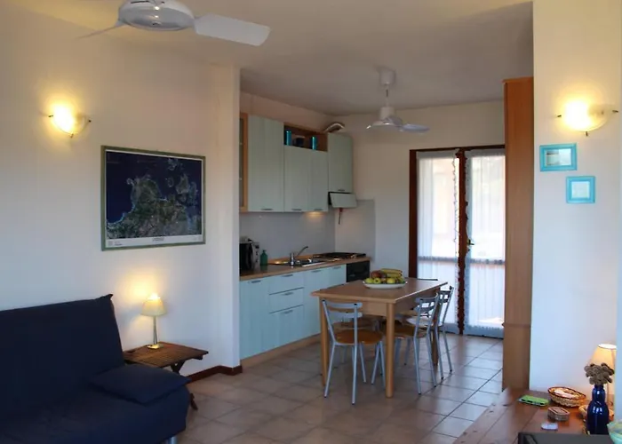 Nyaraló Confortevole Trilocale Con Vista Mare A San Pasquale, Sardegna San Pasquale