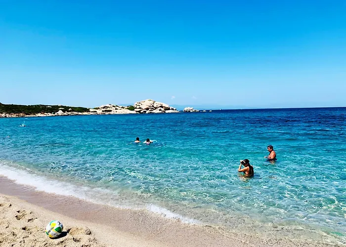 Confortevole Trilocale Con Vista Mare A San Pasquale, Sardegna